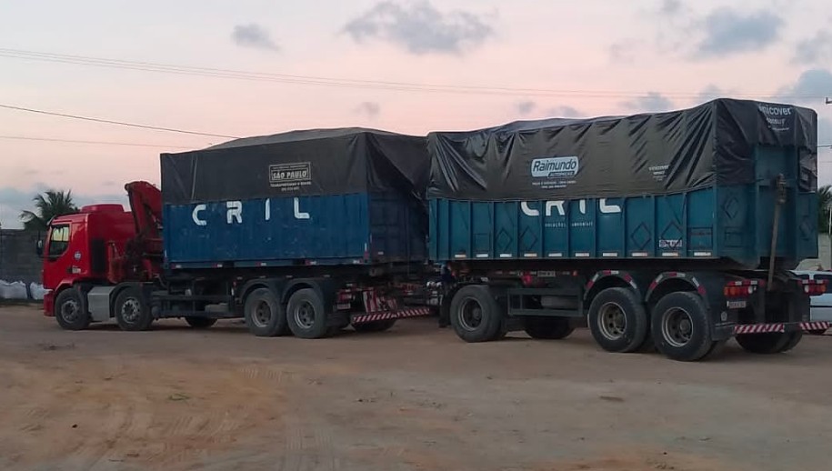 Coleta e transporte de resíduos sólidos e líquidos